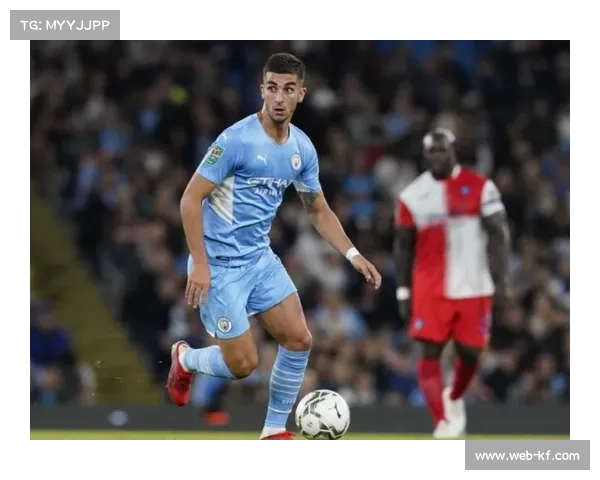 巴萨贝蒂斯比赛现世界波，费兰-托雷斯第三球技惊四座